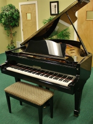 Hyundai_Grand_001