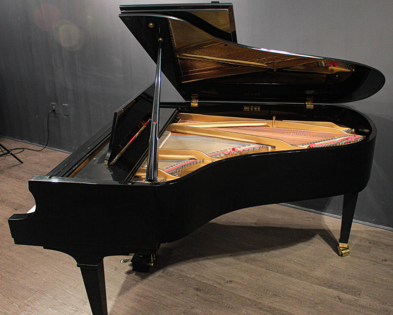 Longest 2024 grand piano