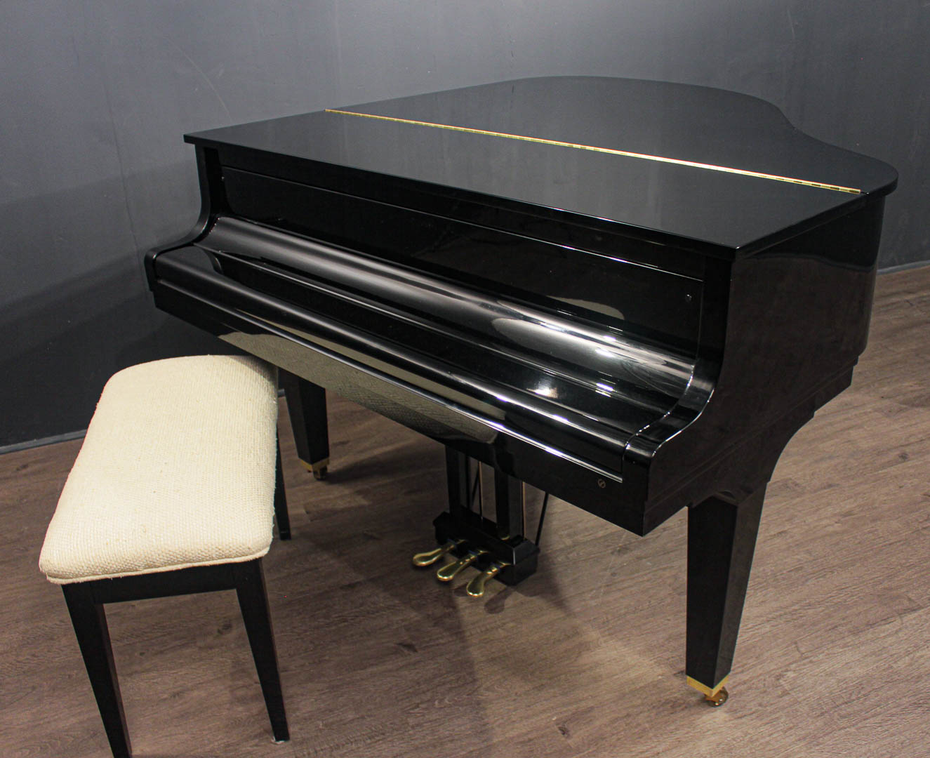 Kawai 5'1'' Baby Grand Piano GE-1 | Grand Pianos