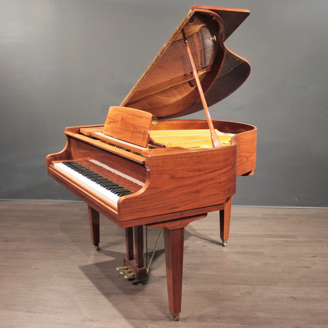Kohler \u0026 Campbell Baby Grand Piano 4'7 
