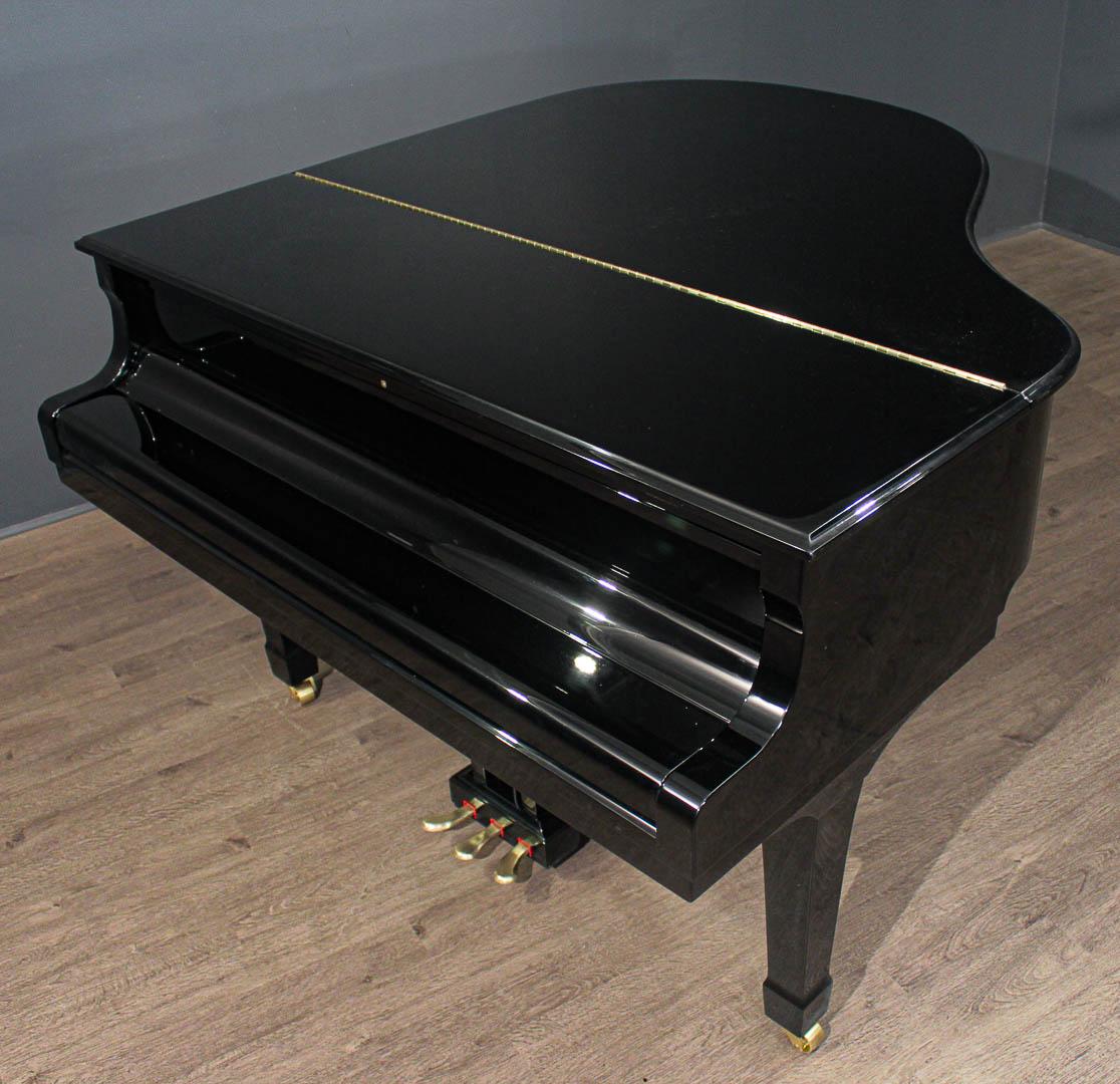 Yamaha C1 5'3'' Baby Grand Piano 2011 | Grand Pianos